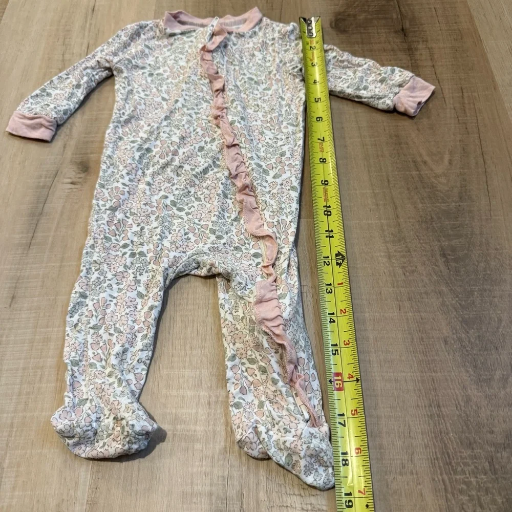 Milk berry Baby Girls Floral Pink Ruffle One-Piece Footed Pajamas size 3 months